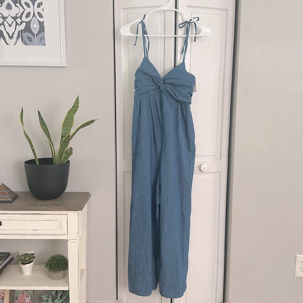 Old navy jean jumpsuit